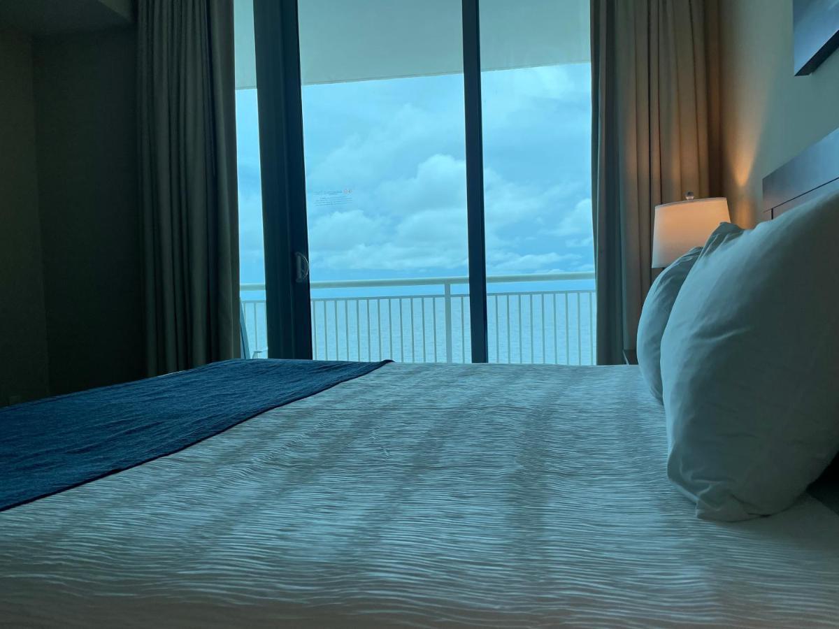 Two Bedroom Two Bathroom Suite Partial Ocean View,1499437159:JPEG