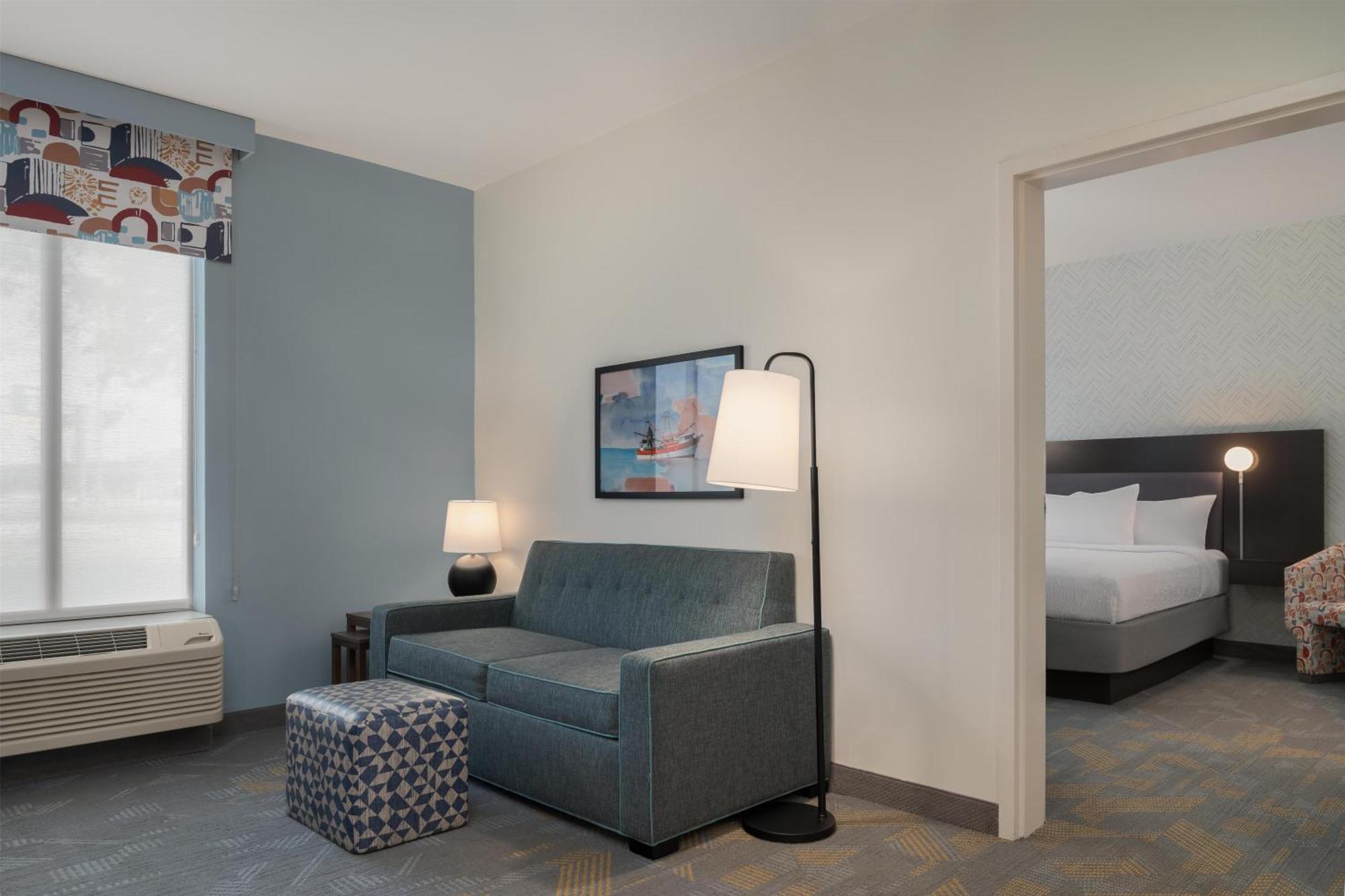 One-Bedroom King Suite Non-Smoking